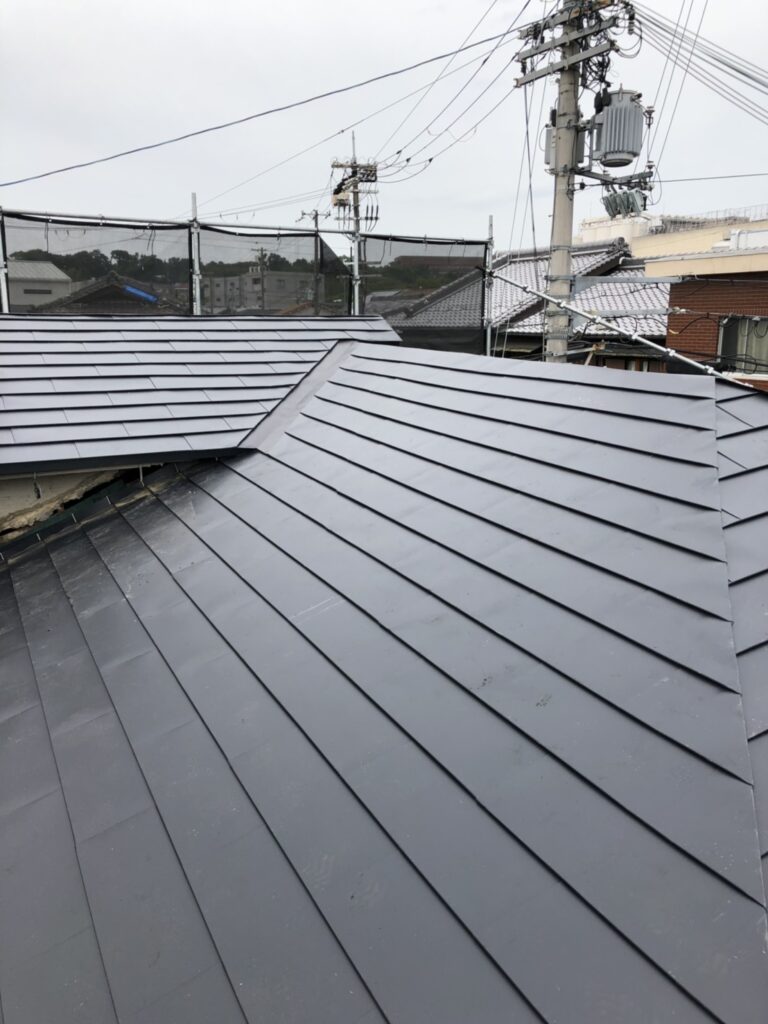 ガルバリウム屋根